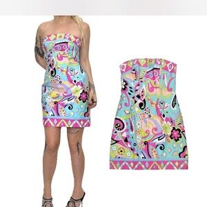 Funky 60s style strapless dress